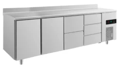 A&S Kühltisch -2 bis +8°C 2330x700x850mm mit 2x Türen, 1x zwei Schubladen und 1x 3 Schubladen u. Aufkantung (4TTZDA)