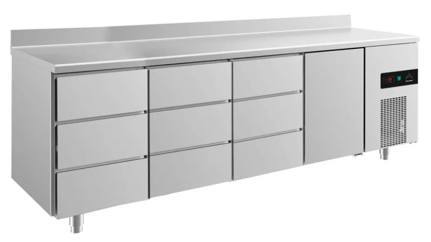 A&S Kühltisch -2 bis +8°C 2330x700x850mm mit 1x Tür und 3x drei Schubladen u. Aufkantung (4DDDTA)