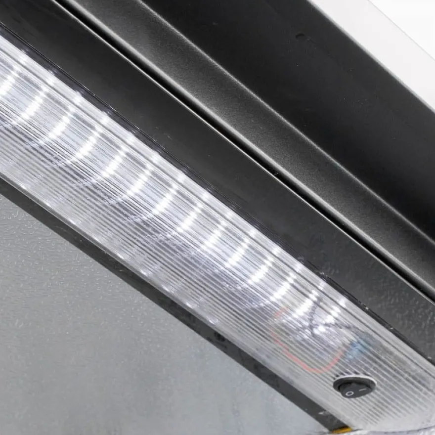 Barkühlschrank ECO 130 schwarz, LED Beleuchtung, unterbaubar