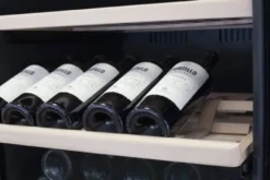CASO Weinkühlschrank WineChef Pro 126
