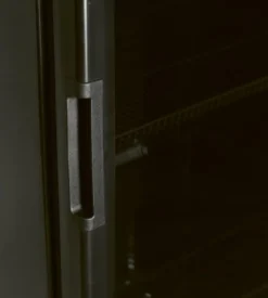 COOL-LINE Glastürkühlschrank CD 350 LED BLACK