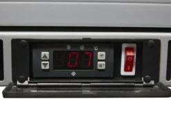 Gastro-Cool UC200 Barkühlschrank 208 Liter Klapptüren silber, LED, unterbaufähig