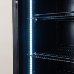 Getränkekühlschrank ECO 1000 mit Schiebetüren und Leuchtaufsatz