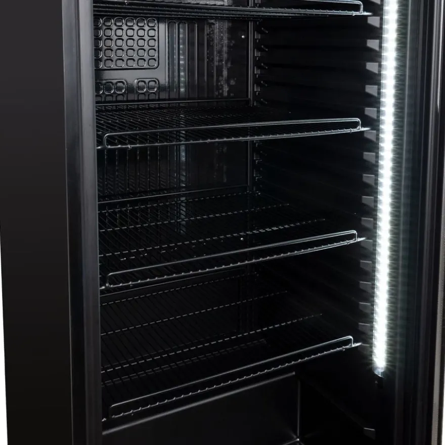 Getränkekühlschrank GKSE230, 230 Liter Kühlraumvolumen, 4 verstellbare Einlegeböden, Innenbeleuchtung, Abschließbar, Schwarz
