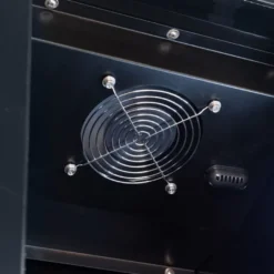 Getränkekühlschrank GKS-160 Slim, 160 Liter Kühlraumvolumen, Innenbeleuchtung, schwarz