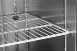 Kitchen Line Tiefkühltisch- dreitürig 390 Liter