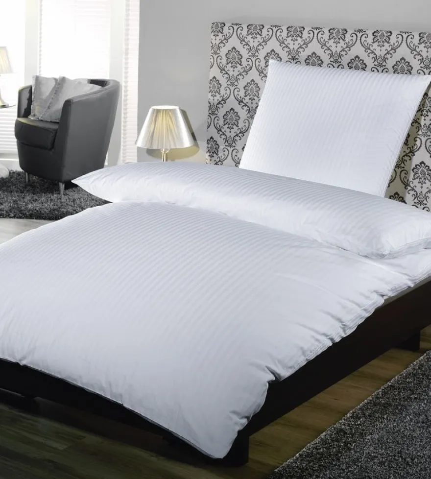 Kopfkissenbezug, Satin Feinstreifen 10 mm - 80 x 40 cm + 20 cm HV