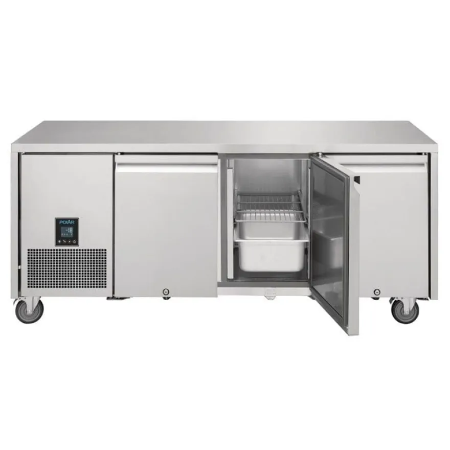 Polar U-Serie dreitürige Gefriertheke 420L