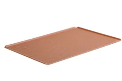 Schneider Alu-Backblech mit 3 mm Lochung und Silikonbeschichtung 600 x 400 mm, 45° Ränder