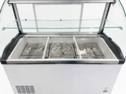 Speiseeisvitrine mit Sicherheitsglas – 9 x 5 L – 278 L