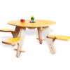 TAVI SPIELTISCH